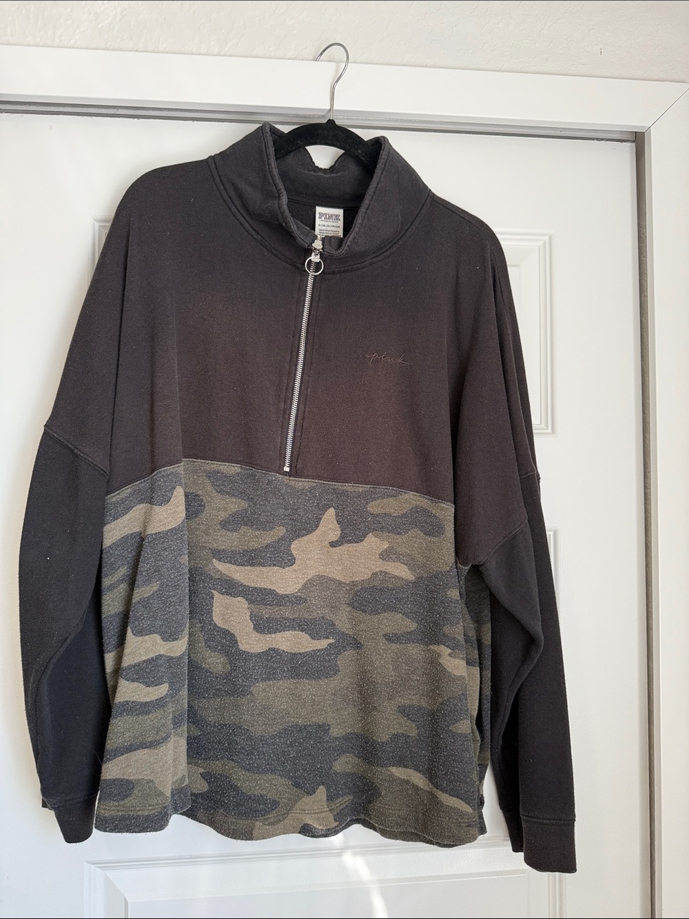 PINK Victoria's Secret Black & Camo Half-Zip Sweatshirt